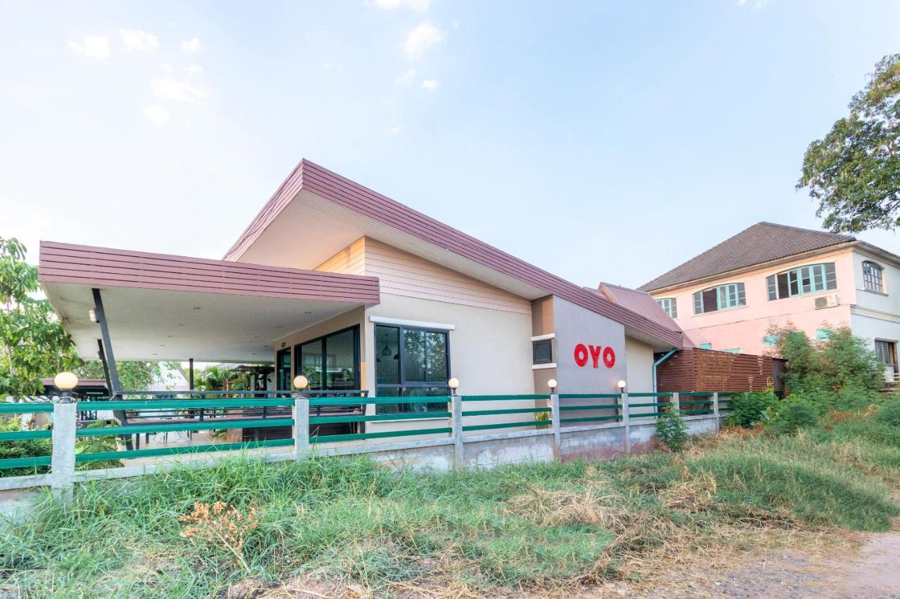 Oyo 798 Reurn Mareena Resort Nakhon Ratchasima Ngoại thất bức ảnh